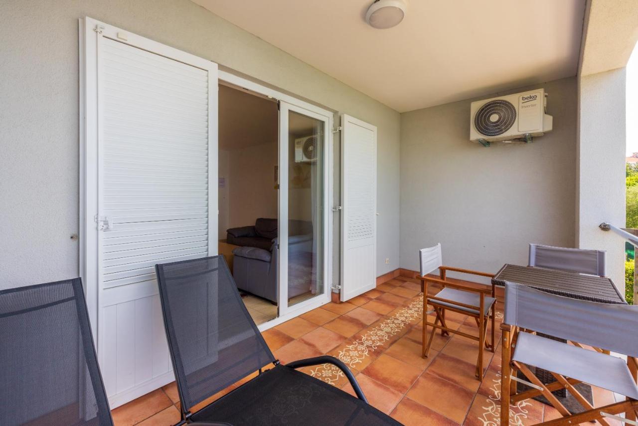 Apartmani Heta Alagic III Selce Exterior foto